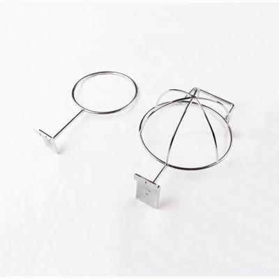 China Unfolding Slot Panel Chrome Hat Display Rack For Retail Store for sale