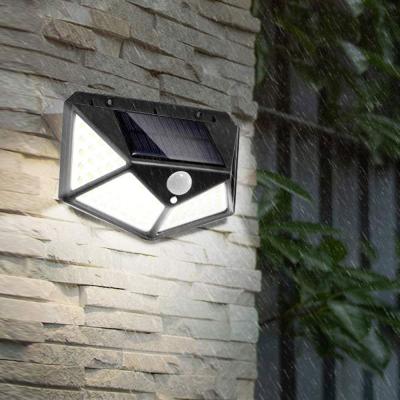 China 6000K Daylight Alert Solar Panel Wall Light For Outoors Patio Pathway Landscape Garden for sale