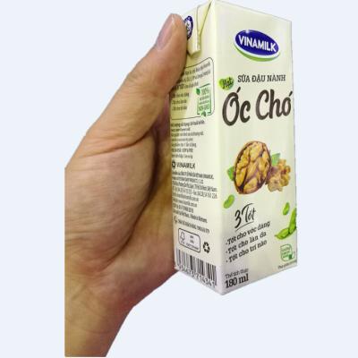 China Food Milk Carton Aseptic Laminated Material Paper Packaging for sale