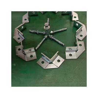 China Iron Factory Wholesale Antivibration Flat Iron Brackets Galvanized Bracket for sale