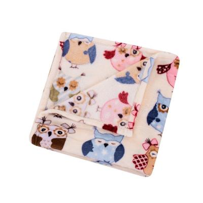 China Anti-pilling spring and summer soft light cartoon printed wholesale knitted fleece baby blankets for sale