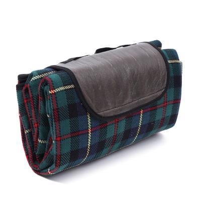 China Disposable multifunctional can be used for outdoor game travel blanket for sale