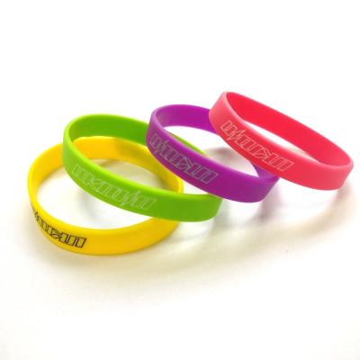 China Cheap Promotion Sport Rubber Wristband Custom Wristband Silicone Wristband for sale