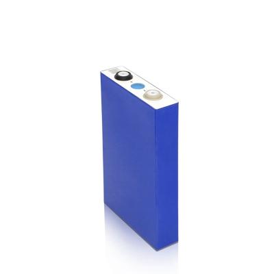 China LF105 LFP Cells 3.2V 105Ah Li-ion Batteries Lithium Lifepo4 Rechargeable Battery 130*36*200mm for sale