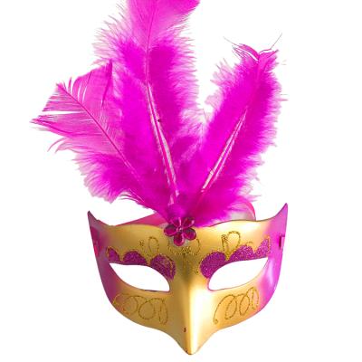 China Promotional Single Design Black Carnival Halloween Masquerade Party Feather Mask Toy Manufacturer Made In China Fashional for sale