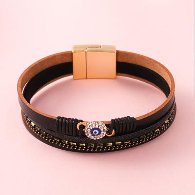 China Unisex Fashion Magnetic Buckle Smart Leather Magnetic Buckle Gold Eye Bangle Jewelry Twist Bracelet Dark Punk Environmentally Friendly Suction for sale