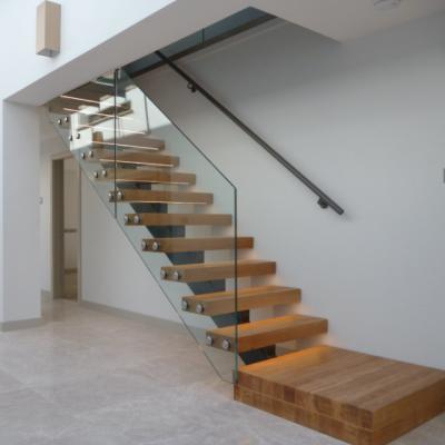 China Modern Prefab Mono Metal Stringer Floating Stairs Wooden Stairs Design for sale