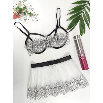 China 2022 hot sale Spandex/polyester lace sexy lingerie women hollow out three piece lingerie set sexy garter mesh lady sexy lingerie for sale