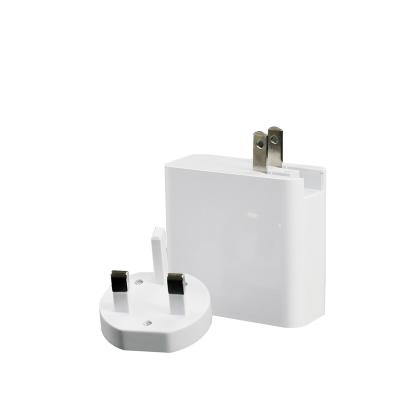 China Mobile Phone 65W Safe and Reliable Fast Travel Universal Mobile Phone Charger Head for sale