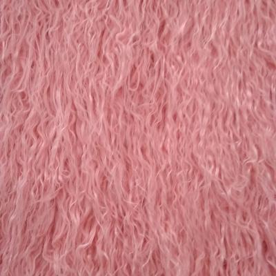 China Garment Good Quality Customized Color Long Hair Faux Fur Fabric for sale