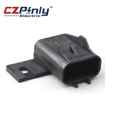 China 2 Pin Auto Fuse Box Plug Socket Automotive Connector for sale