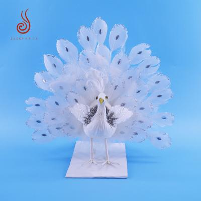 China White Feather Tropical High Quality Peafowl Artificial Peafowl For Wedding Decoration for sale