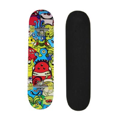 China Youth Grade Cheap 31 Inch Long Maple Wood Skateboard Board Skateboard For Outdoor Activities for sale