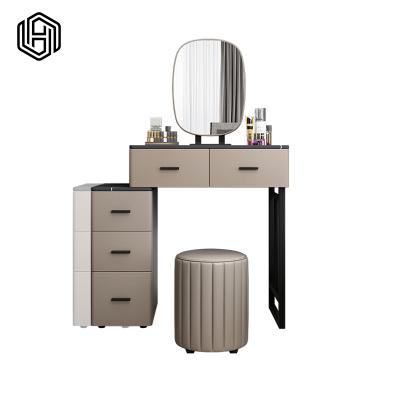 China Dresser Strong Light Practicability HUIJUYOUPIN Makeup Table Bedroom Mirror Sauce Luxury Rock Dish Dressing Table for sale