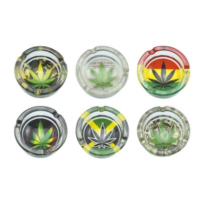 China Good Quality Glass Ashtray Car Accessories Glass Smoking Ashtray Etched Crystal Ashtray Glass for sale