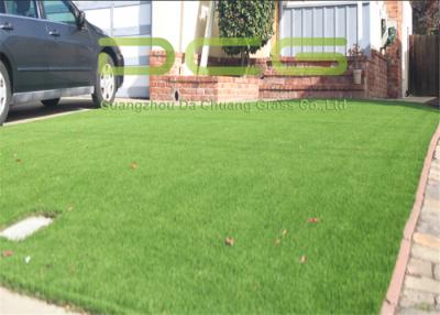 China Custom Beautiful Artificial Grass For Yard , Plastic Grass Carpet Easy Installation for sale