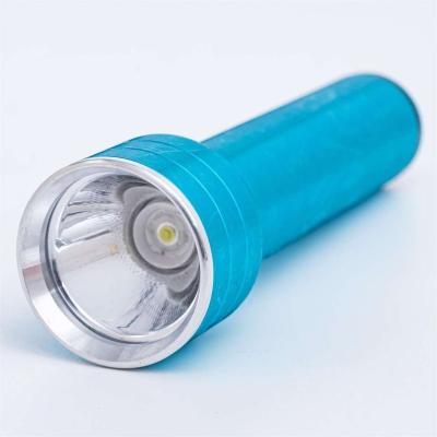 China Emergency Factory direct Led rechargeable aluminum alloy hand outdoor flashlight strong lighting for sale