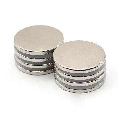 China Industrial Magnet Adhesive Neodymium Magnets Fit Neodymium 40x40x1mm for sale