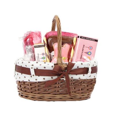 China Europe Holiday Decoration Customized Empty Woven Oval Willow Gift Baskets for sale