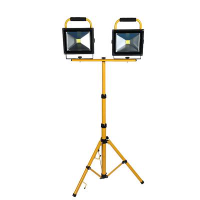 China Hot Selling Travel High Brightness IP65 Led Tripod Stand 20W Led Rechargeable Work Light for sale