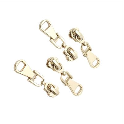 China Handbag Accessories Wholesale Custom Garment Metal Zipper Puller Slider Logo 3# 5# 8# Metal Zipper Puller for sale