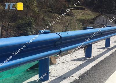 China High Speed Road Safety Barrier W Beam Guardrail Traffic Safety Barrier Hoogsterkte gegalvaniseerde barrière Te koop