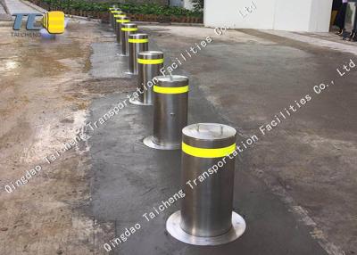 China Pedestrian Street Pneumatic Bollards , Remote Control Parking Bollards for sale