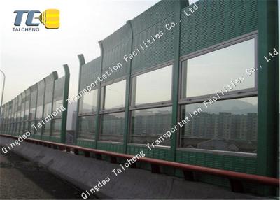 China Prenda impermeable perforada de la barrera del ruido de la carretera, barrera exterior de sonidos del ferrocarril en venta