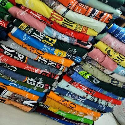 China Mixed second-hand clothing clothing stock factory selling branded t-shirt men's clothing used clothes for sale