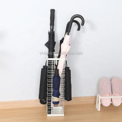 China Sustainable Indoor Home Decoration Metal Umbrella Storage Rack Iron Umbrella Holder Stand for Home Entryway for sale