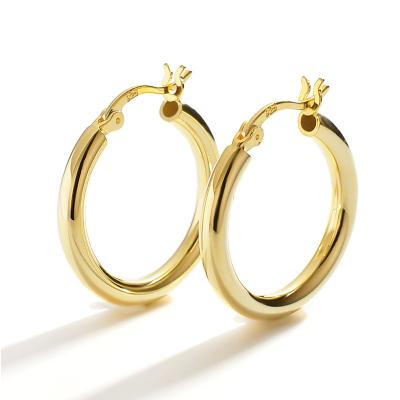 China FASHIONABLE 925 Hoop Earrings 925 Sterling Silver 18k Gold Huggie Hoop Earrings 925 Sterling Silver Women for sale