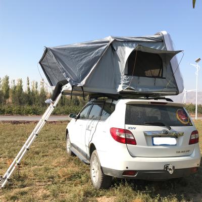 China Manufacturers Outdoor Aluminum Car 4x4 Soft Roof Top Tent Upright Bracing Type for sale