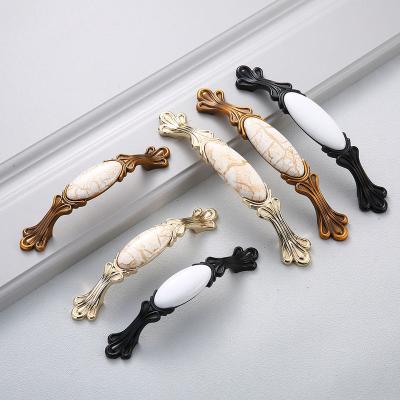 China Handsome & Durable Kitchen Furniture Zinc Alloy Cabinet Handle for sale