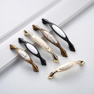 China Handsome & durable cabinet door handles hardware accessories cabinet drawer handle pull furniture handles zinc alloy beautiful and durable for sale