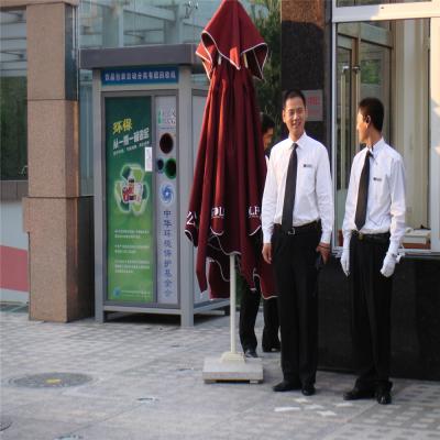 China Outdoor Plastic Bottle Recycling Vending Machine. Touch Screen, Advertising Display for sale