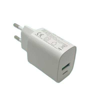 China Factory Direct Sales 12V/1.5A QC4.0 Mobile Phone Usb Power Adapter Fast Charger for sale