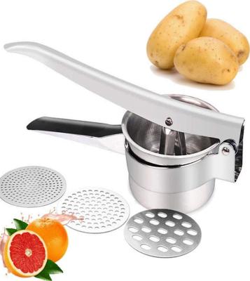 China High Quality Comfortable Stocked Handle Potato Crusher Kitchen Tool Manual Stainless Steel Potato Crusher Press for sale