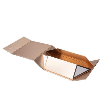 China Recycled Materials Chinese Factory Custom Luxury Apparel Dessert Packaging Box for sale