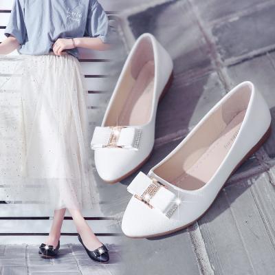 China Free Flat Shipping 2022 Fashion PU Women Shoes Lady Flat Sole Pu Leather Casual Soft Bottom Fashion Flat Shoes for sale