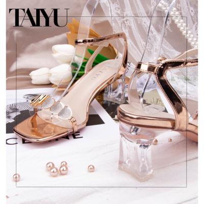 China 2022 Arrived Fashion Trend Women's Sandals PVC Block New Jelly Crystal High Heel Woman Sandals for sale