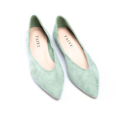 China New Lightweight Spring Suede Headed Toe Low Heel Shoes Solid Color Soft Bottom Ladies Single Loafer Shoes Flat Shoes for sale