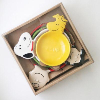 China Sustainable High Quality Cute And Loved Handmade Porcelain Kitchenware 4 Pieces / Cup Set Measuring With Handle for sale