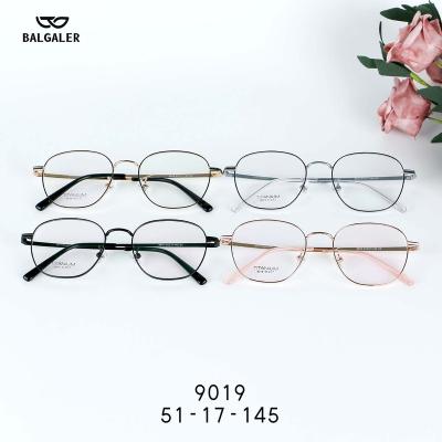 China High quality anti-blue light glasses. 2022 High Quality Pure Titanium Light Weight Eyeglasses Frames Men Women Optical Lentes De Sol Hombre for sale