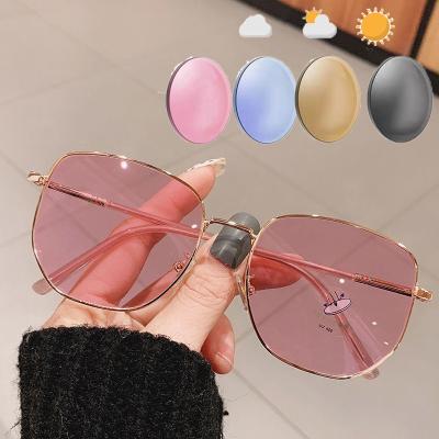 China High quality anti-blue light PC glasses. Unisex Photochromic Myopia Glasses High Quality Metal Square Frame Nearsighted Eyeglass Women Full Frame Diopter with 0 To -6.0 for sale