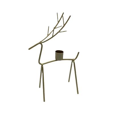 China Low Cost Home Decorative Floor Standing Gold Metal Deer Special Hot Selling Candle Holder for sale