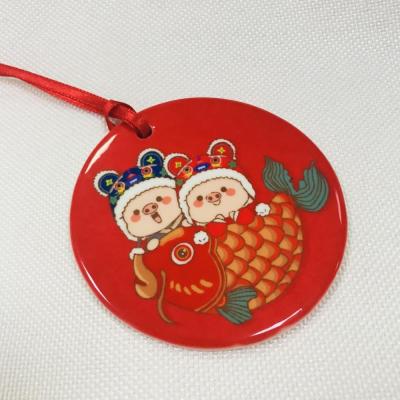 China 2019 Decoration Christmas Porcelain White Blank Ceramic Ornaments For Sublimation Round Hanging Pendant for sale