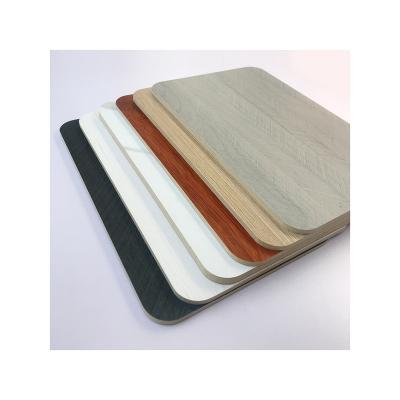 China New Customizable Designed Decorative Panel 2022 Eucalyptus Moisture Proof High Quality Melamine Faced Chipboard for sale