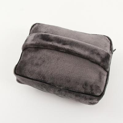 China Outdoor Customized Convenient Warm Blanket Convenient Bag Flannel Blankets Anti-Static Blanket for sale