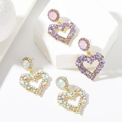 China Wholesale FASHIONABLE Party Women Pageant Drop Earrings Bling Tasty Heart Earrings Exaggerated Heart Shape Rhinestone Luxury Earrings for sale