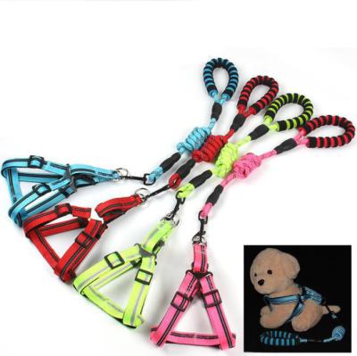 China 2021 New Nylon Reflective No Pull Cat Harness Leash Dog Chest Set for sale